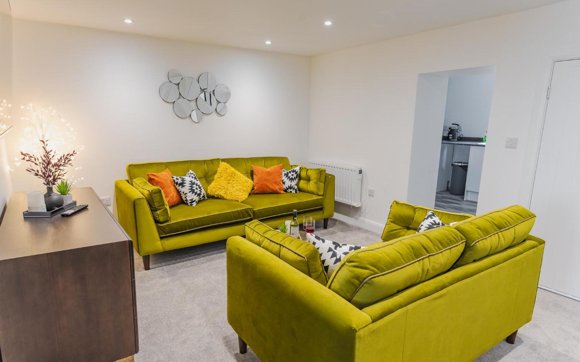 Cosy 2-Bed Apartment In Nettleham Lincoln Eksteriør bilde